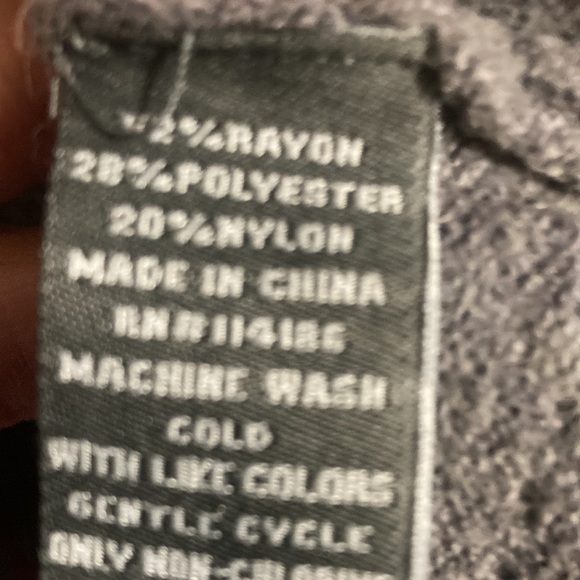 89th & Madison grey sweater - Picture 4 of 4